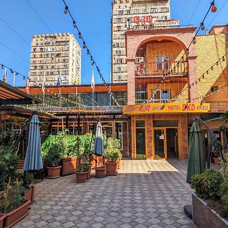 Dkd-Bridge Hotel Tiflis Exterior foto