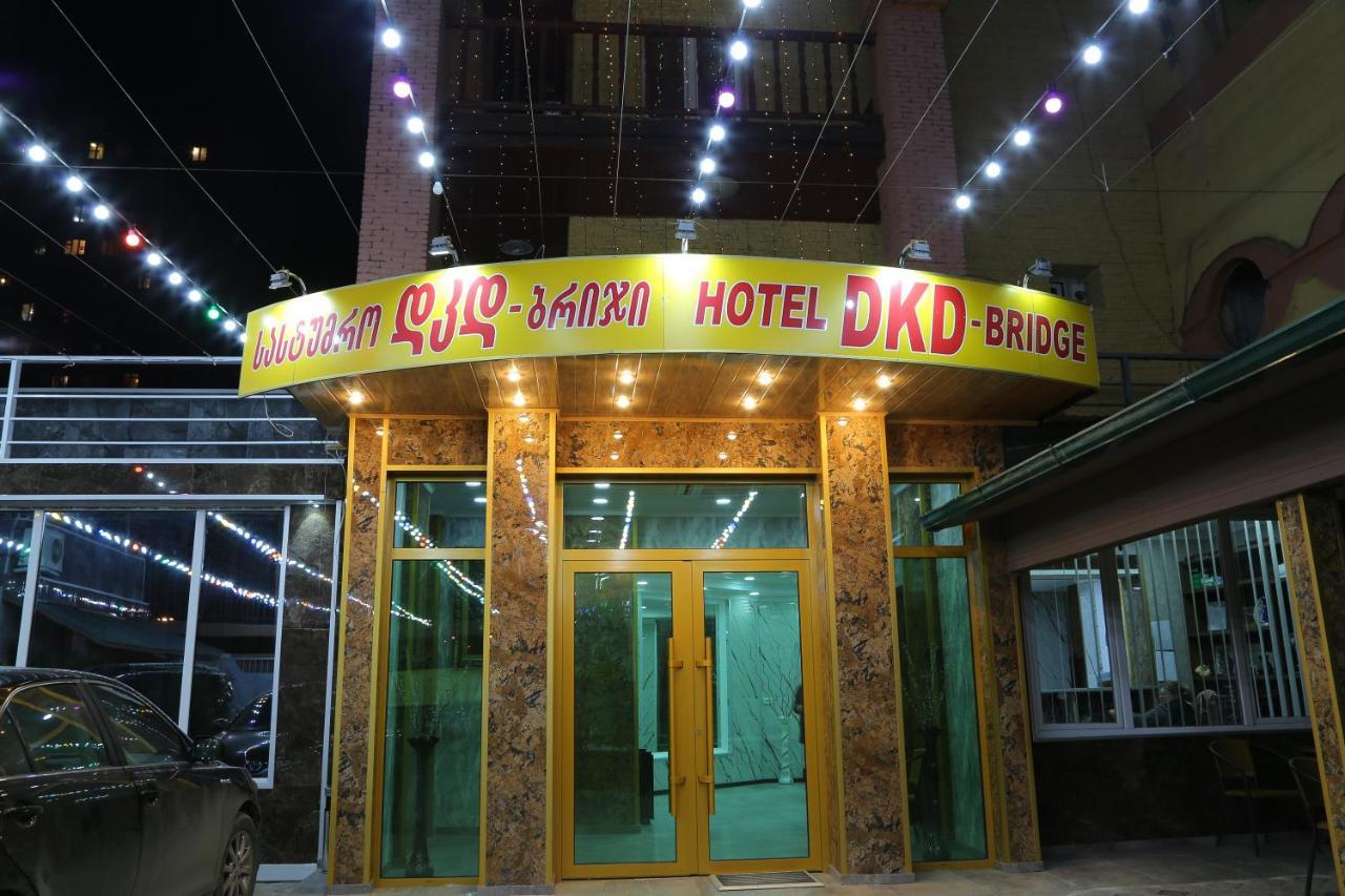 Dkd-Bridge Hotel Tiflis Exterior foto